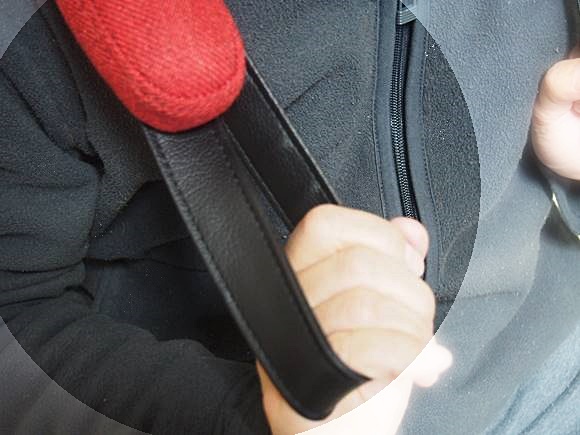 紐で固定すると使いやすいグラネスファースト